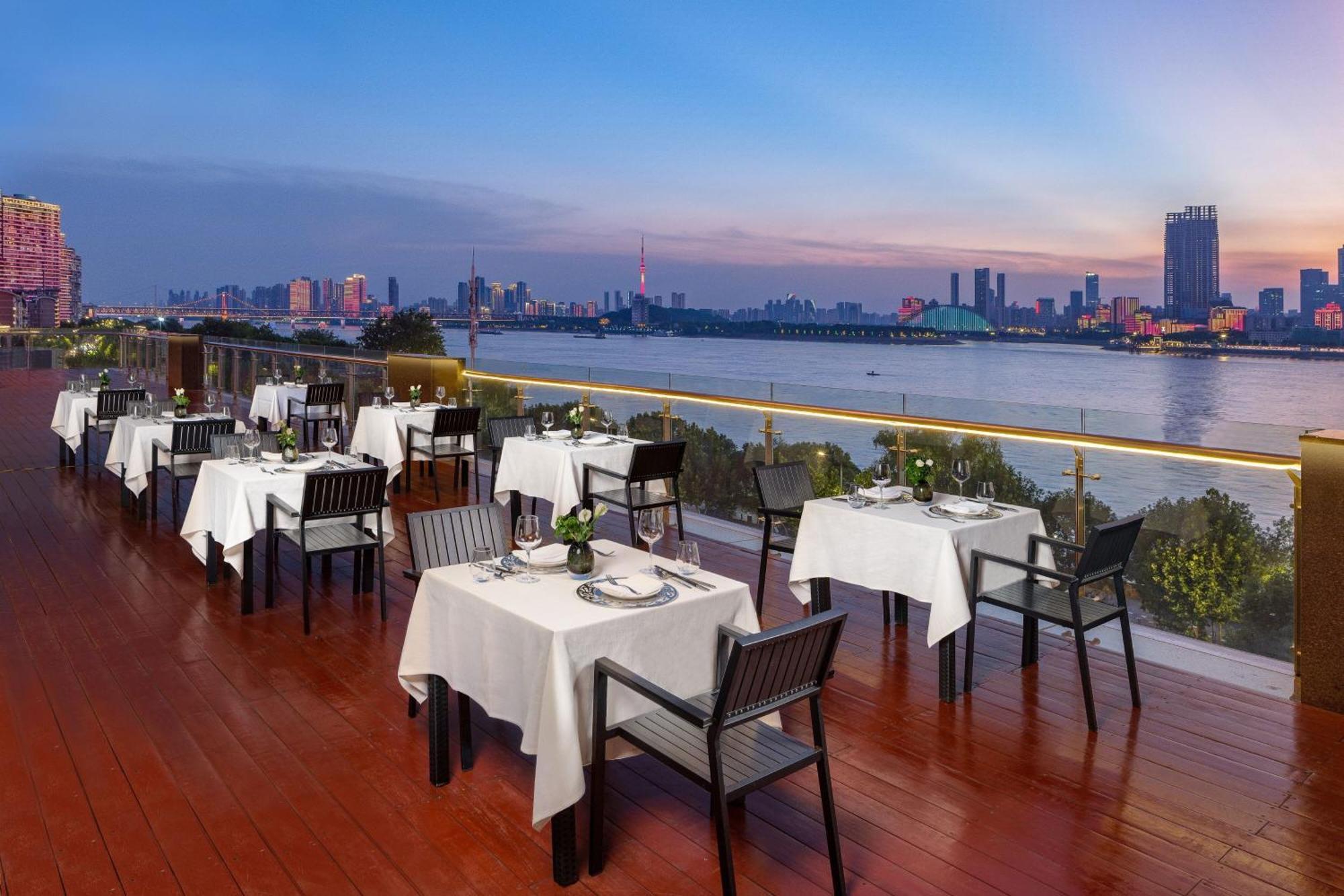The Westin Wuhan Wuchang Exterior photo